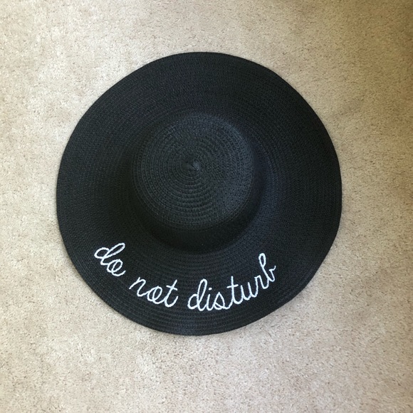 Statement straw hat ! NEW without tags ! - Picture 2 of 3